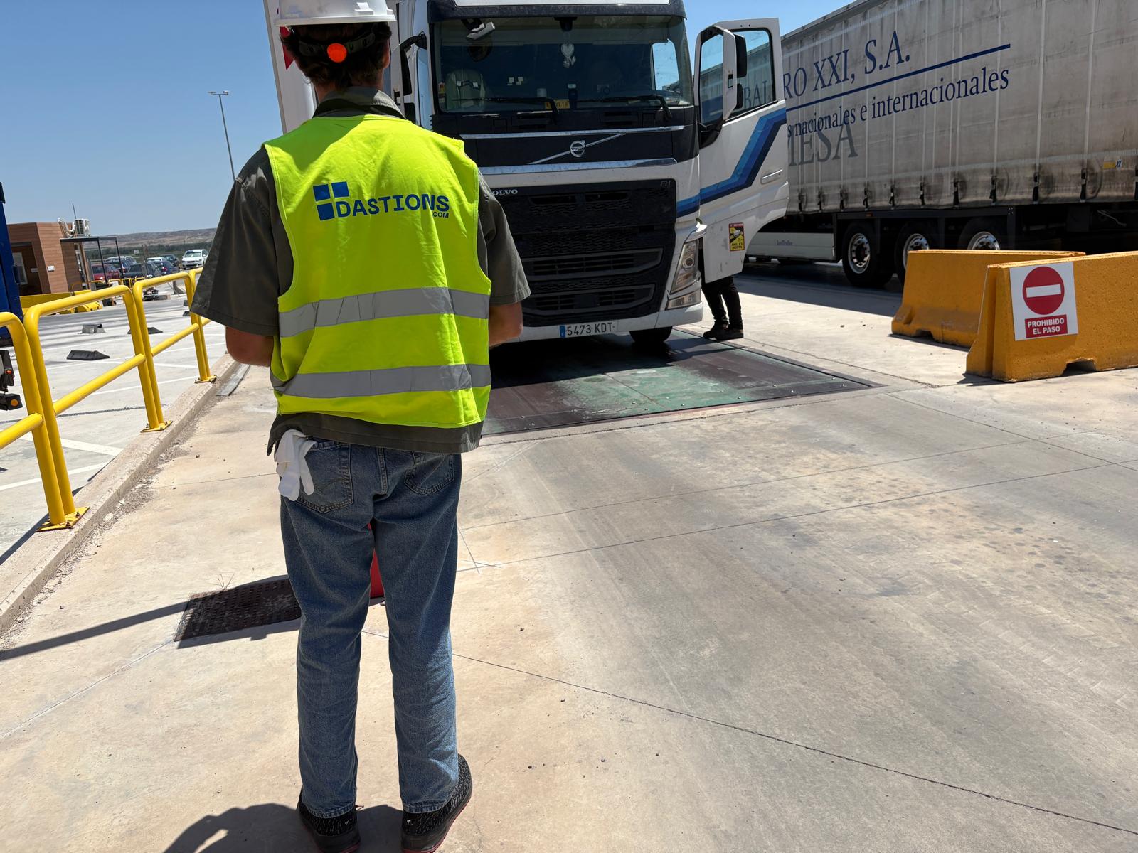 Instalación de pesaje industrial de Dastions con equipos de fabricantes partner